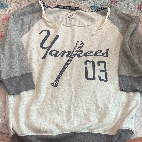 PINK Victoria's Secret Gray and Light Gray Yankees Top - Picture 1 of 6